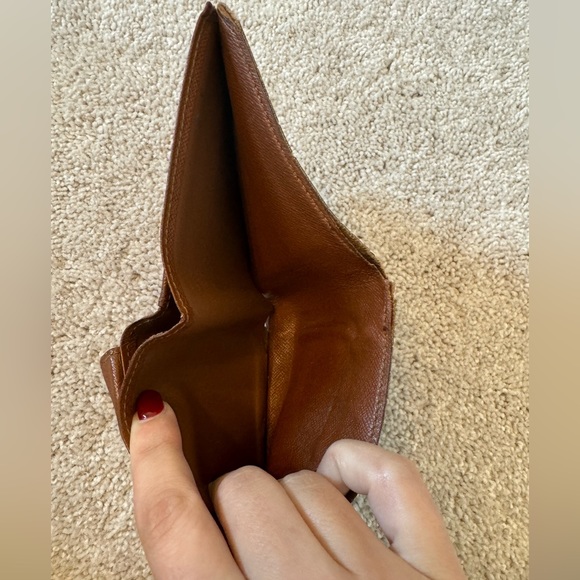 Louis Vuitton Monogram Marco Bi Fold Men’s Wallet - Picture 9 of 12